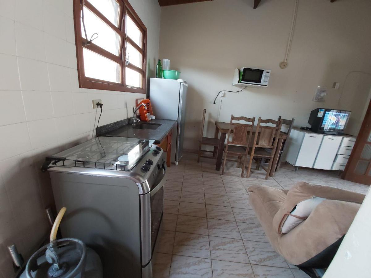 0006.03 - Maranduba - Chale - 1 Dorm - 5 Pess - 3 Quadras Do Mar - Piscina Coletiva - Wifi Villa Ubatuba Exteriör bild