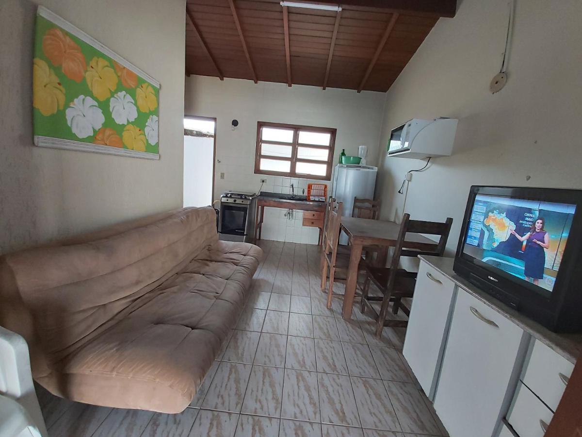0006.03 - Maranduba - Chale - 1 Dorm - 5 Pess - 3 Quadras Do Mar - Piscina Coletiva - Wifi Villa Ubatuba Exteriör bild